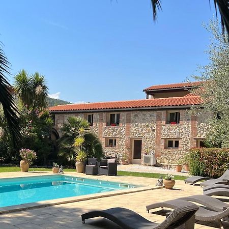 Domaine De La Tannerie Chambres D'Hotes Et Appartements Прад Екстер'єр фото